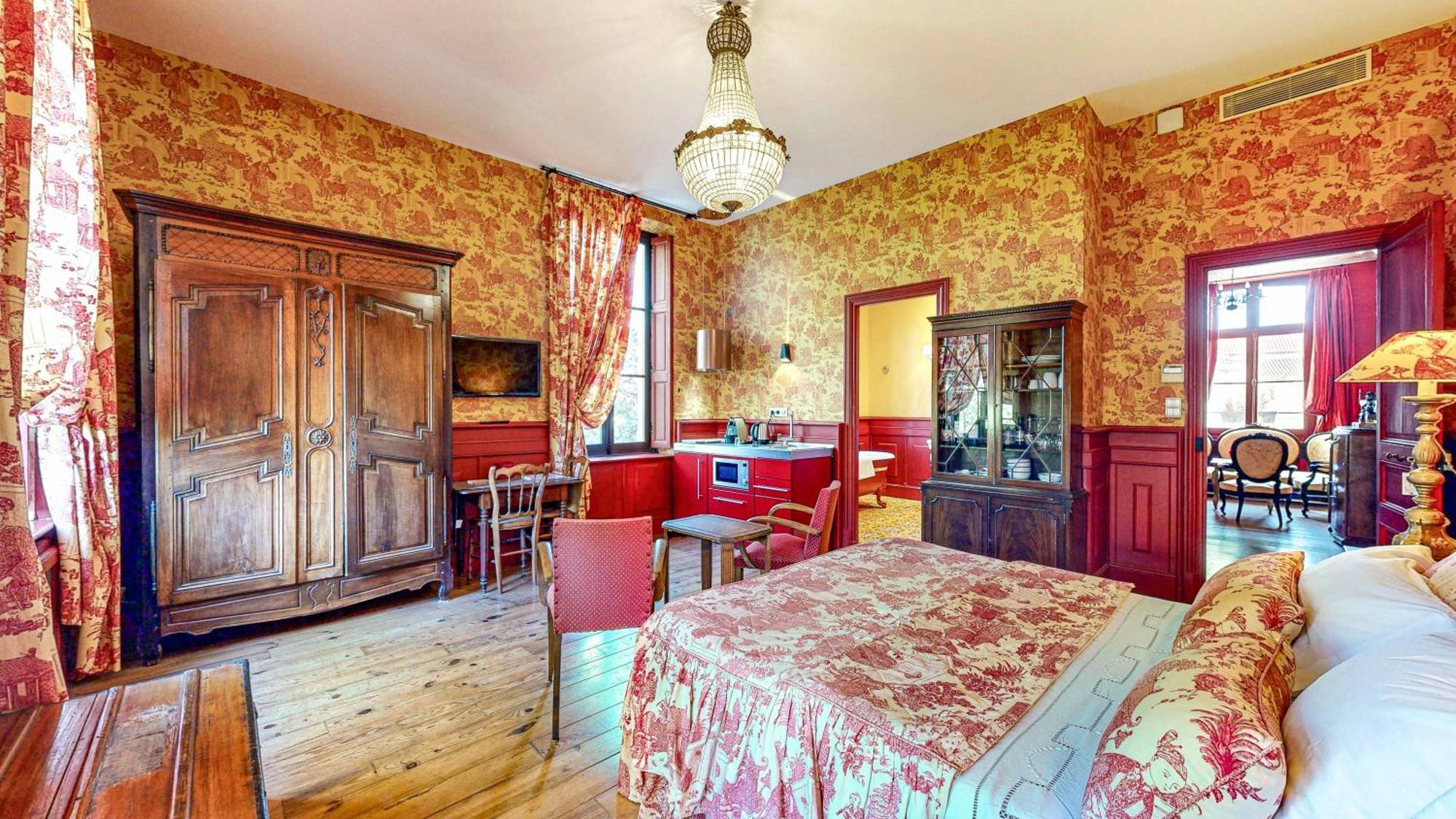 Demeure Saint Louis Historic Manor, City 700M, Parking,A C,Clim,Wifi, Heated Pool, City View Каркассонн Екстер'єр фото